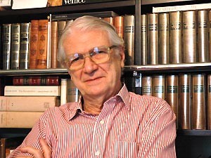 Geraldo Cavalcanti é eleito presidente da Academia Brasileira de Letras